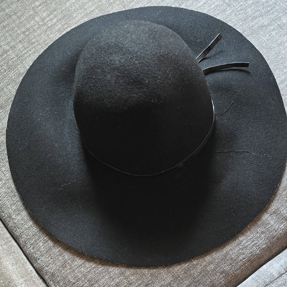 Elegant Black Women's Hat
